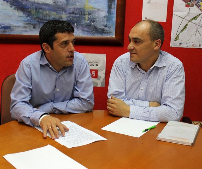 Los Ediles Del PSOE En Motril Francisco Sánchez-Cantalejo Y Gragorio Morales