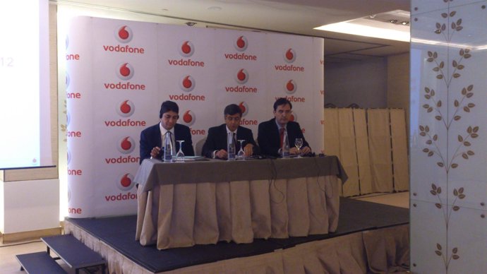 Presentación De Resultados De 2012 De Vodafone