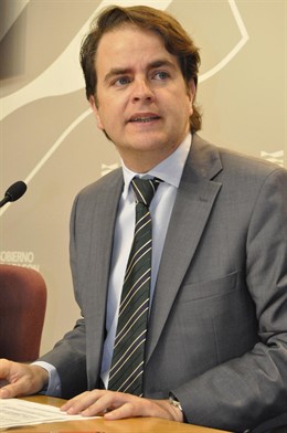 El Portavoz Del Gobierno De Aragón, Roberto Bermúdez De Castro.