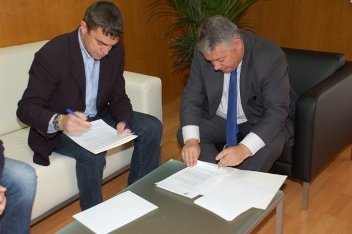 Firma Del Convenio De Colaboración