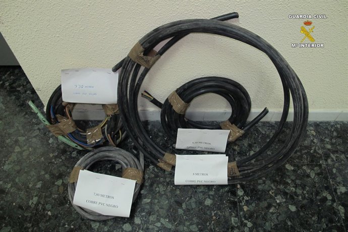 Cable De Cobre Intervenido Por La Guardia Civil