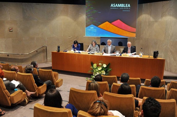 Asamblea Extraordinaria De Cajacanarias