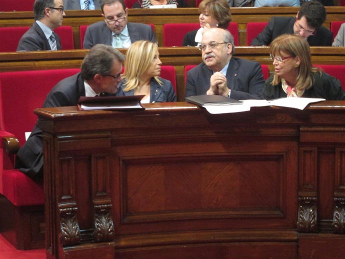 A.Mas, J.Ortega, A.Mas-Colell E I.Rigau, En El Parlament