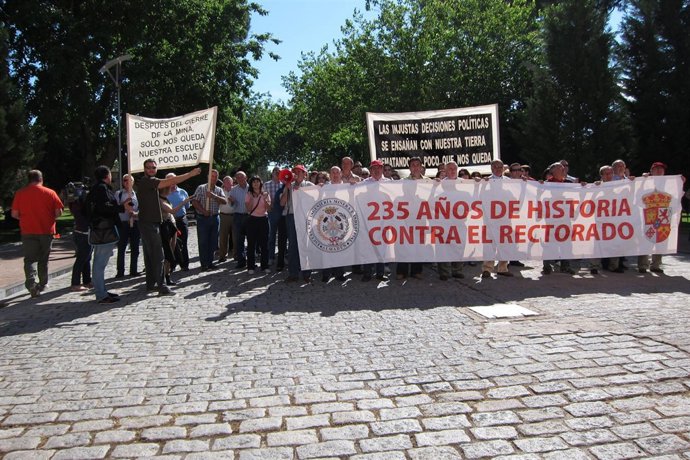 Manifestación Vecinos Almadén C