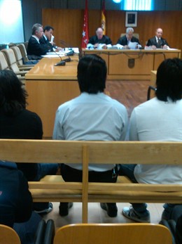 Banquillo De Los Acusados