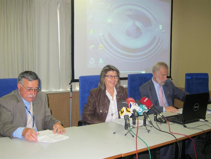La conselleira do Mar en una jornada en Vigo