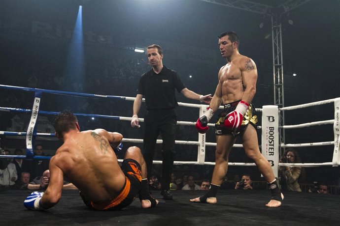 Abraham Roqueñi Boxeo K1