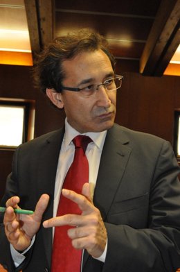 El Consejero José Luis Saz