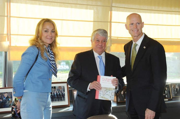 Esther Alcocer Koplowitz Y Arturo Fernández Reciben Rick Scott (Florida)