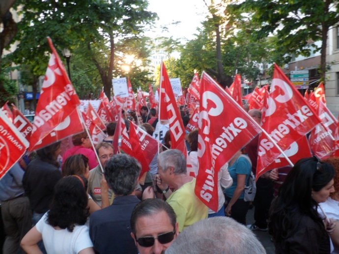 Protesta CCOO Y UGT Contra La Reforma Laboral