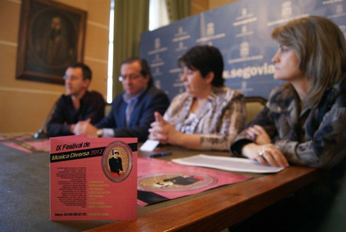 Presentación Del Festival De Música Diversa. 