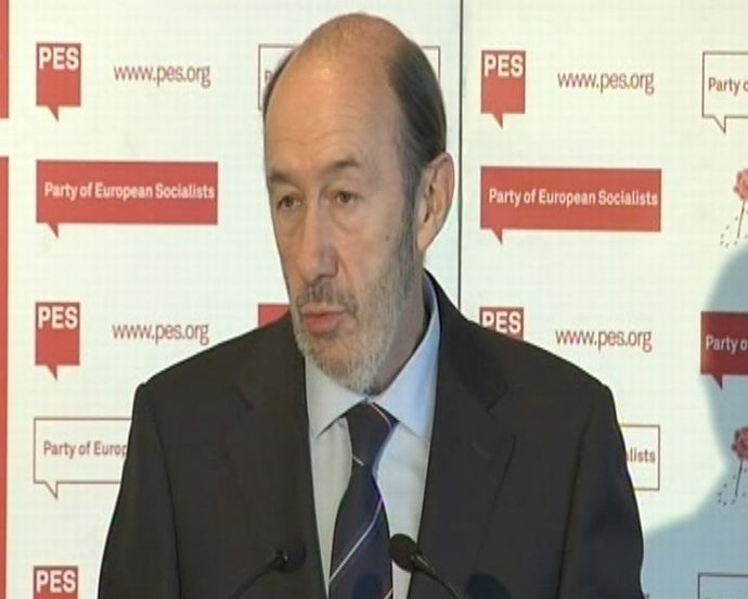 Rubalcaba: "Es la primera cumbre del crecimiento"