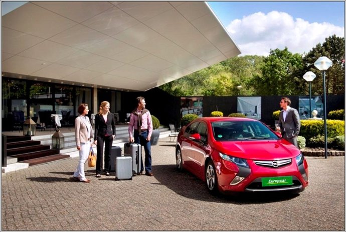 Opel Ampera En Europcar