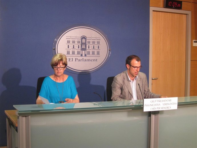 Maria Lluïsa Mascaró Junto A Biel Barceló