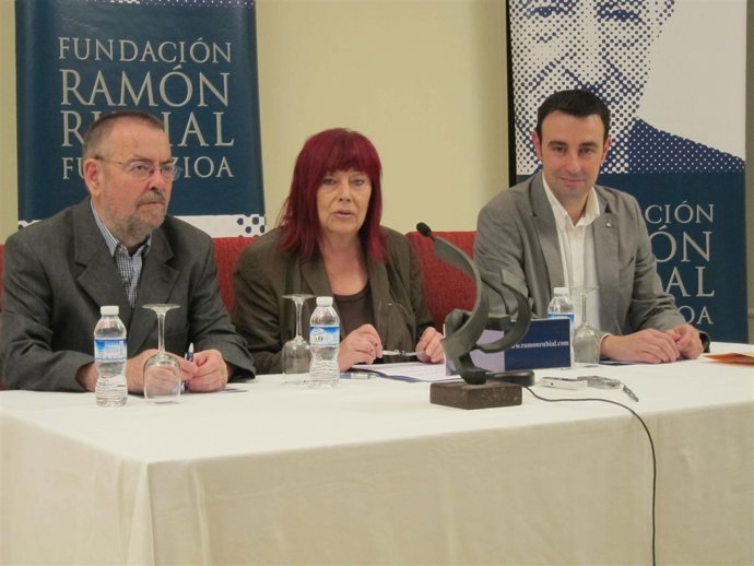 Lentxu Rubial, Con Carlos Trevilla Y Mikel Torres