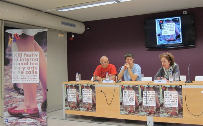 De Izquierda A Derecha: Carlos Treviño, Sergio Cora Y Lola Matos