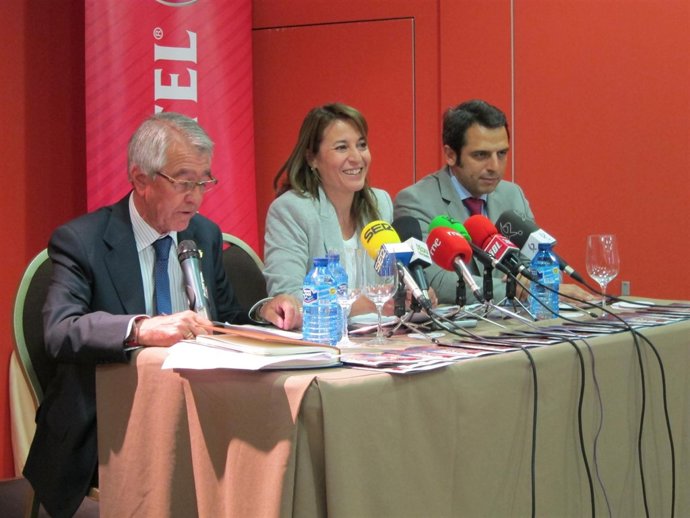 Presentación De Las Ferias De San Fernando De Cáceres