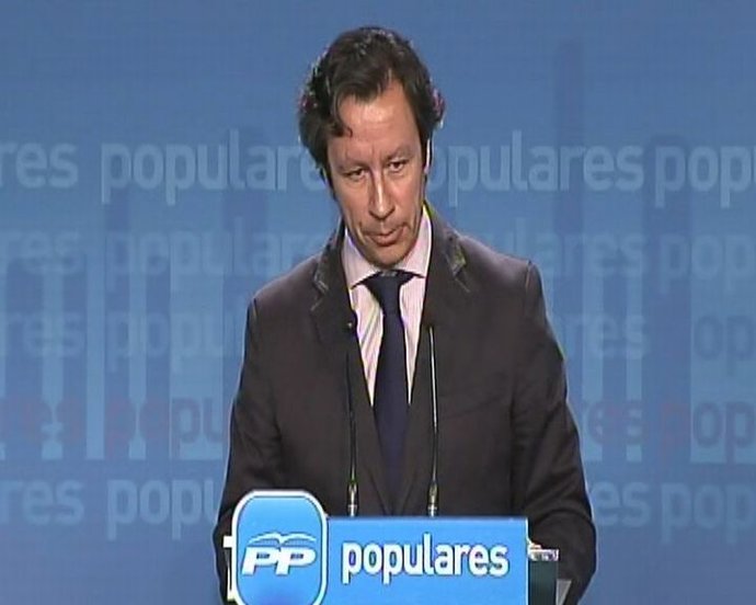 Floriano pide a Rubalcaba que deje de mentir