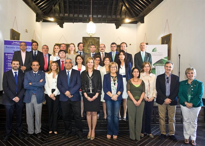 Los Equipos De Gobierno De Las Universidades De Sevilla Y Málaga Al Completo