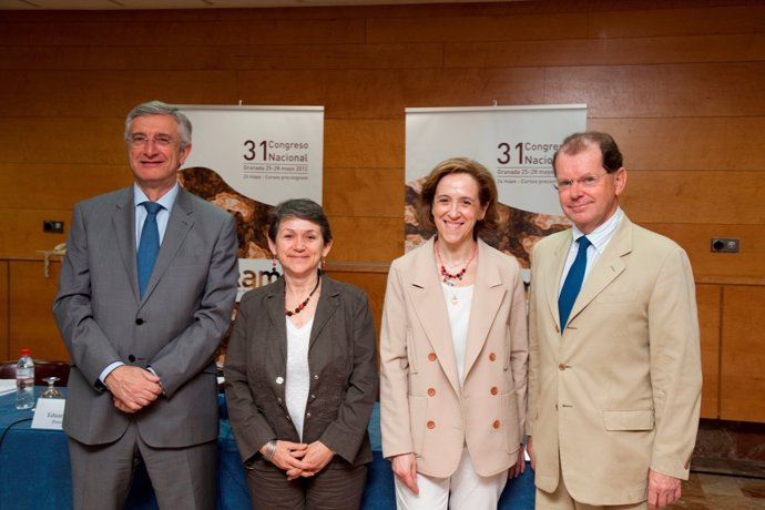 Eduardo Fraile, Carmen Ayuso, Laura Oleaga Y Éeamann Breatnach