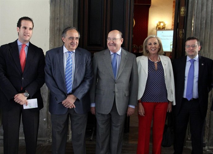 NP Y Fotos Jornadas Derecho Y Deporte