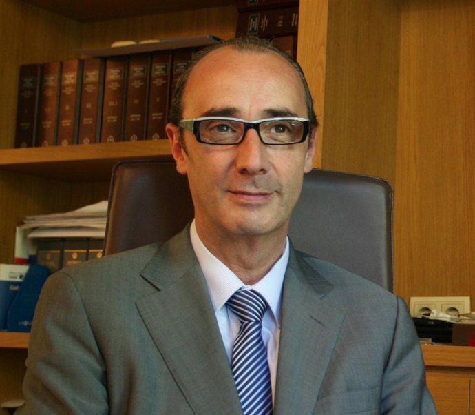 El Presidente De Caixa Penedès, Martí Solé I Bordes