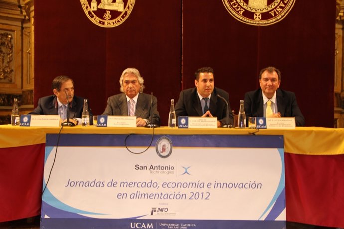 Carabante, Lao, Mendoza Y Morán