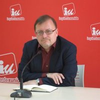 Iglesias sostiene que IU "no privará" a los asturianos de un gobierno estable