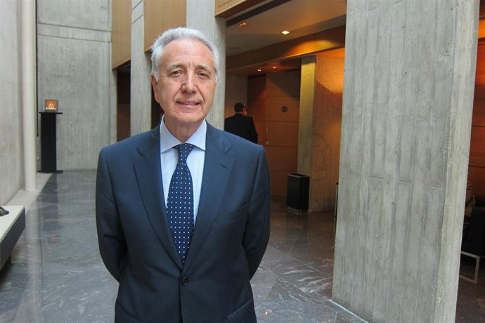 El Consejero Modesto Lobón