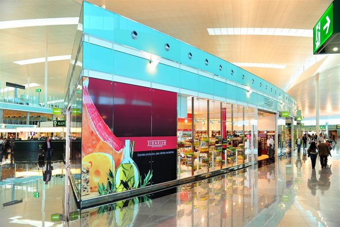 Establecimiento De Áreas En El Aeropuerto De Barcelona El Prat