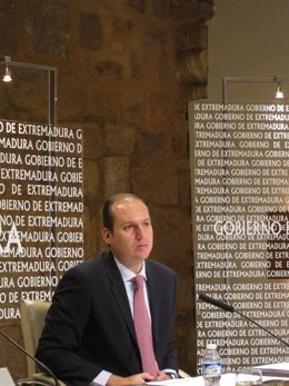 Luis Alfonso Hernández Carrón