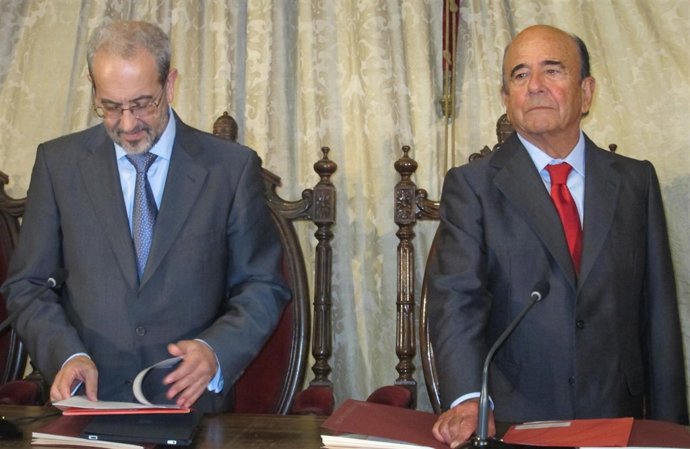 El Rector De La USAL Junto A Emilio Botín