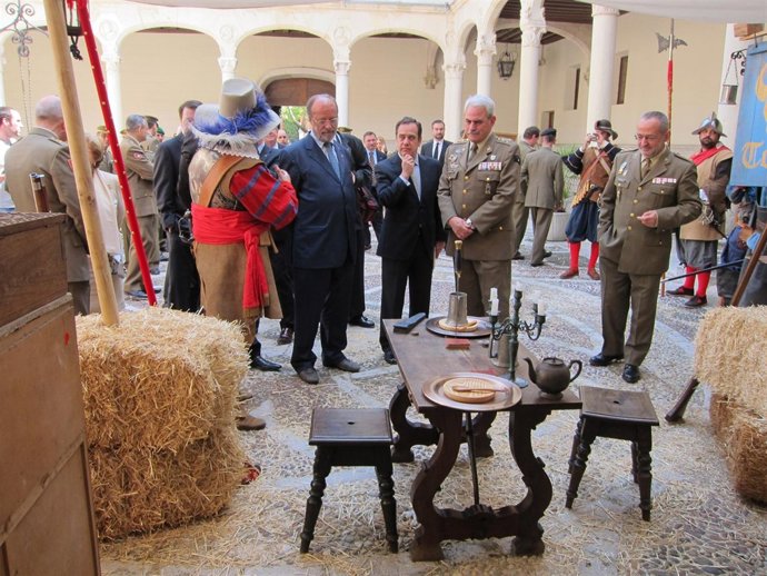 Recreación De Los Tercios En El Palacio Real De Valladolid