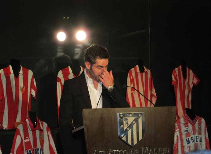 Antonio López se despide del Atlético entre lágrimas