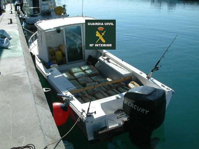 Embarcación con hachís droga