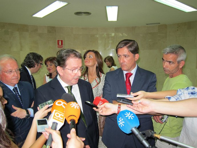 Consejero De Justicia E Interior De La Junta, Emilio De Llera