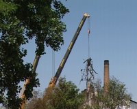 Continúa la búsqueda del tercer desaparecido en la explosión de la industria de Moraleja (Cáceres)