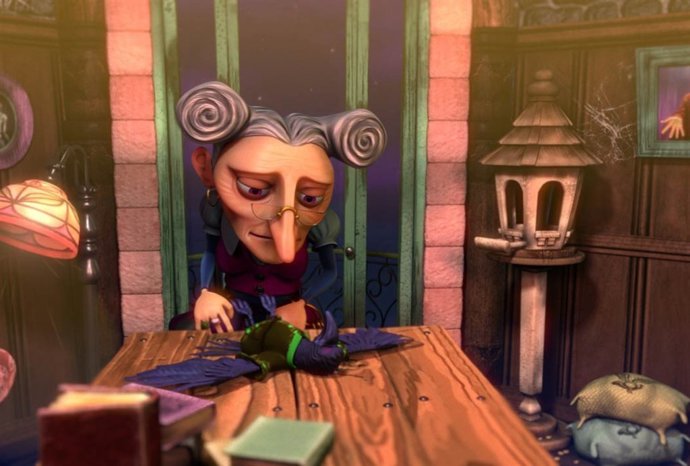 'Wrinkles and feathers' ('Arrugas y plumas')