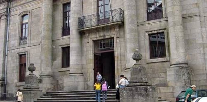 Facultad De Xeografía E Historia