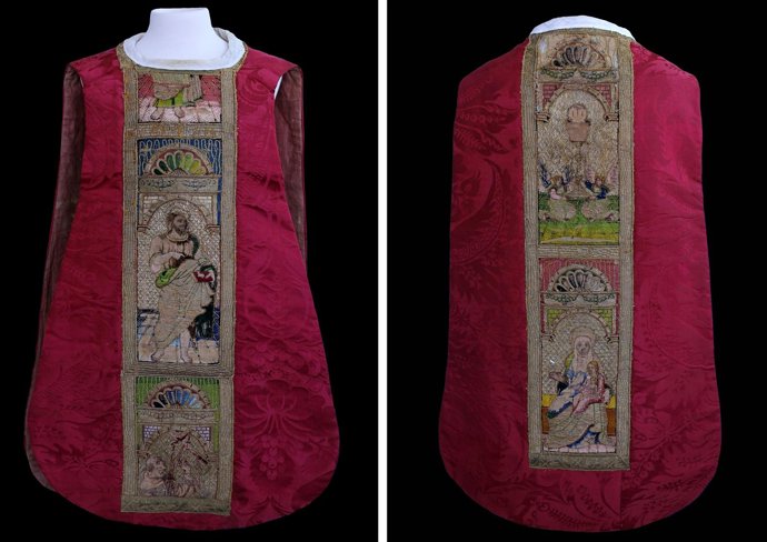 Escapulario Del Siglo XV De Catí