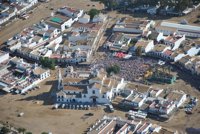 Las asistencias sanitarias en El Rocío ascienden a 1.157 hasta este domingo, día con mayor afluencia de personas