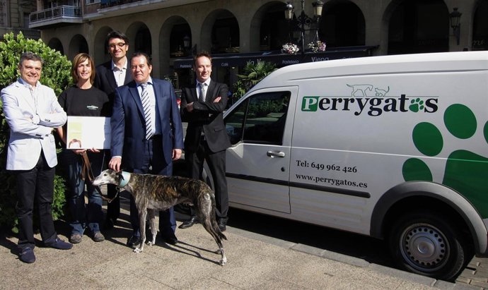 La Ganadora, Con Los Responsables De Emprenderioja