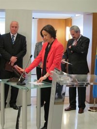 Dolores Carcedo promete su cargo como consejera de Hacienda y Sector Público