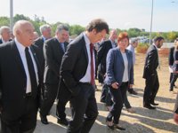 Feijóo dice que está "blindada" la gratuidad del servicio hospitalario aunque se externalicen prestaciones no sanitarias