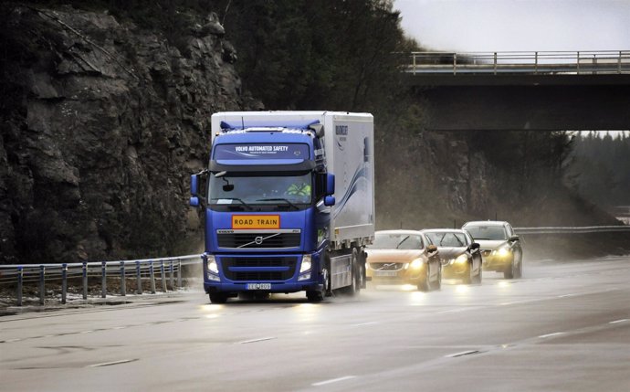Convoy De Carretera De Volvo