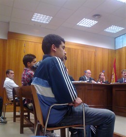 Los acusados ante el juez de lo Penal 3.