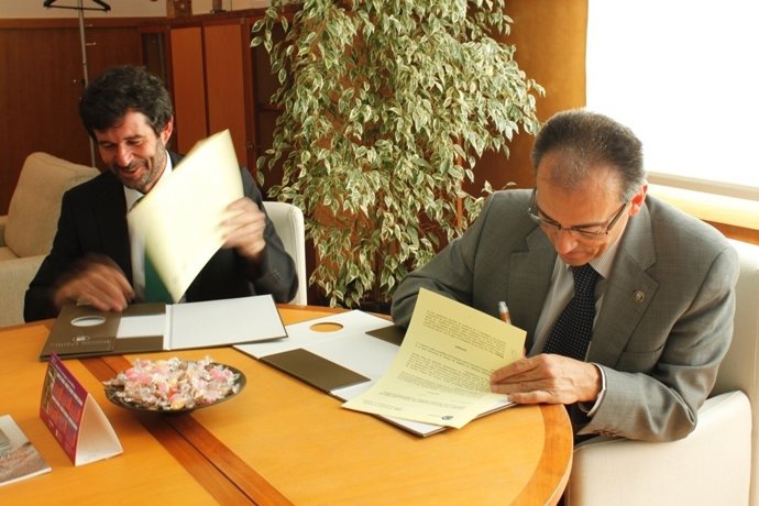 Firma Del Convenio Para La Unidad Mixta De Investigación Y Desarrollo 
