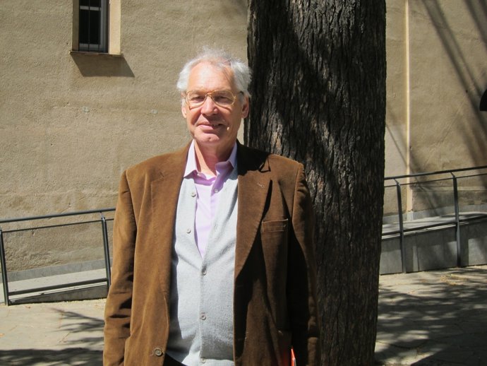 P.Solà