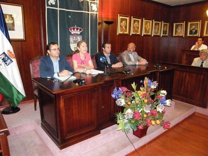 Presentación De La Sociedad Ibergranatum. 
