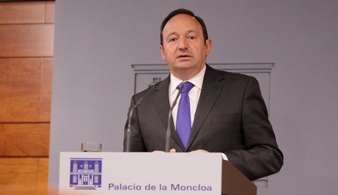 Pedro Sanz, Presidente Del Gobierno De La Rioja En La Moncloa